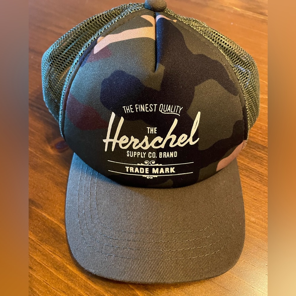 Herschel Baby Whaler Mesh Hat